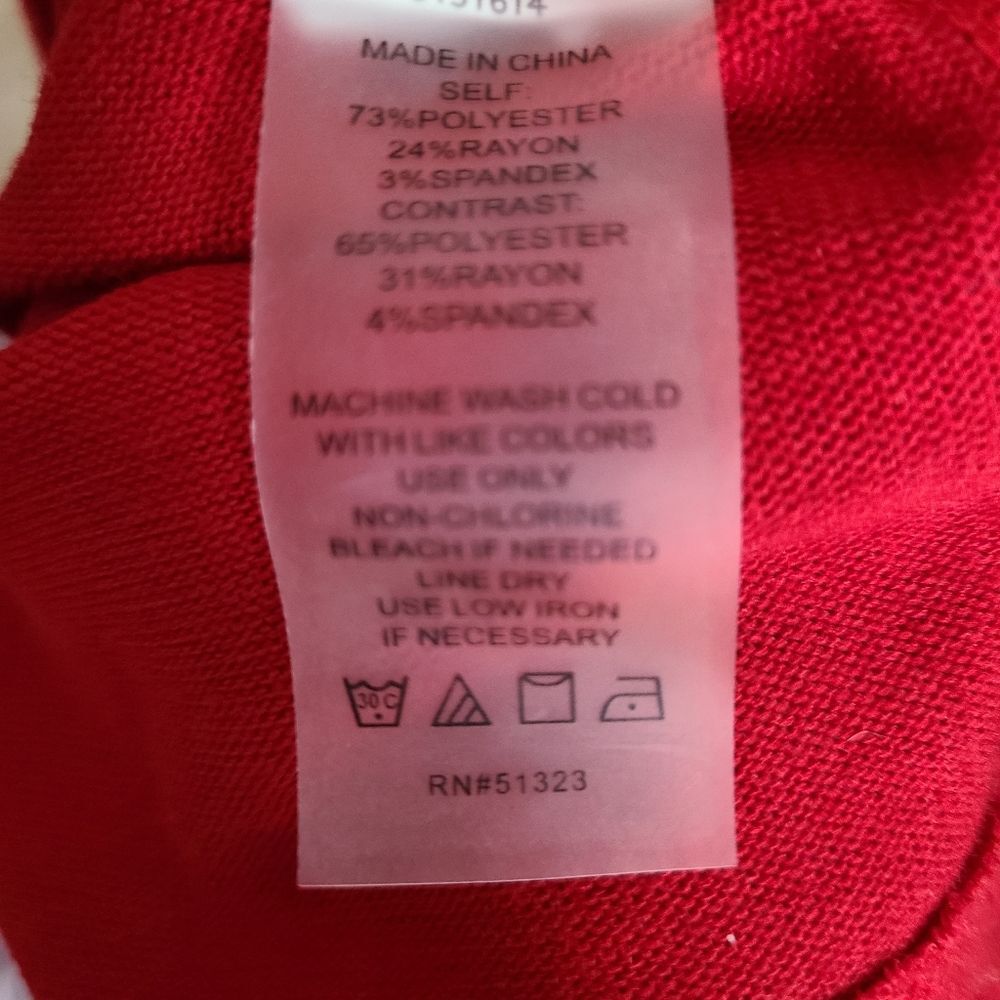 Vince Camuto Size X-Large Red Button Boatneck Drop Sleeve Pullover Sweater NWT - Picture 6 of 10